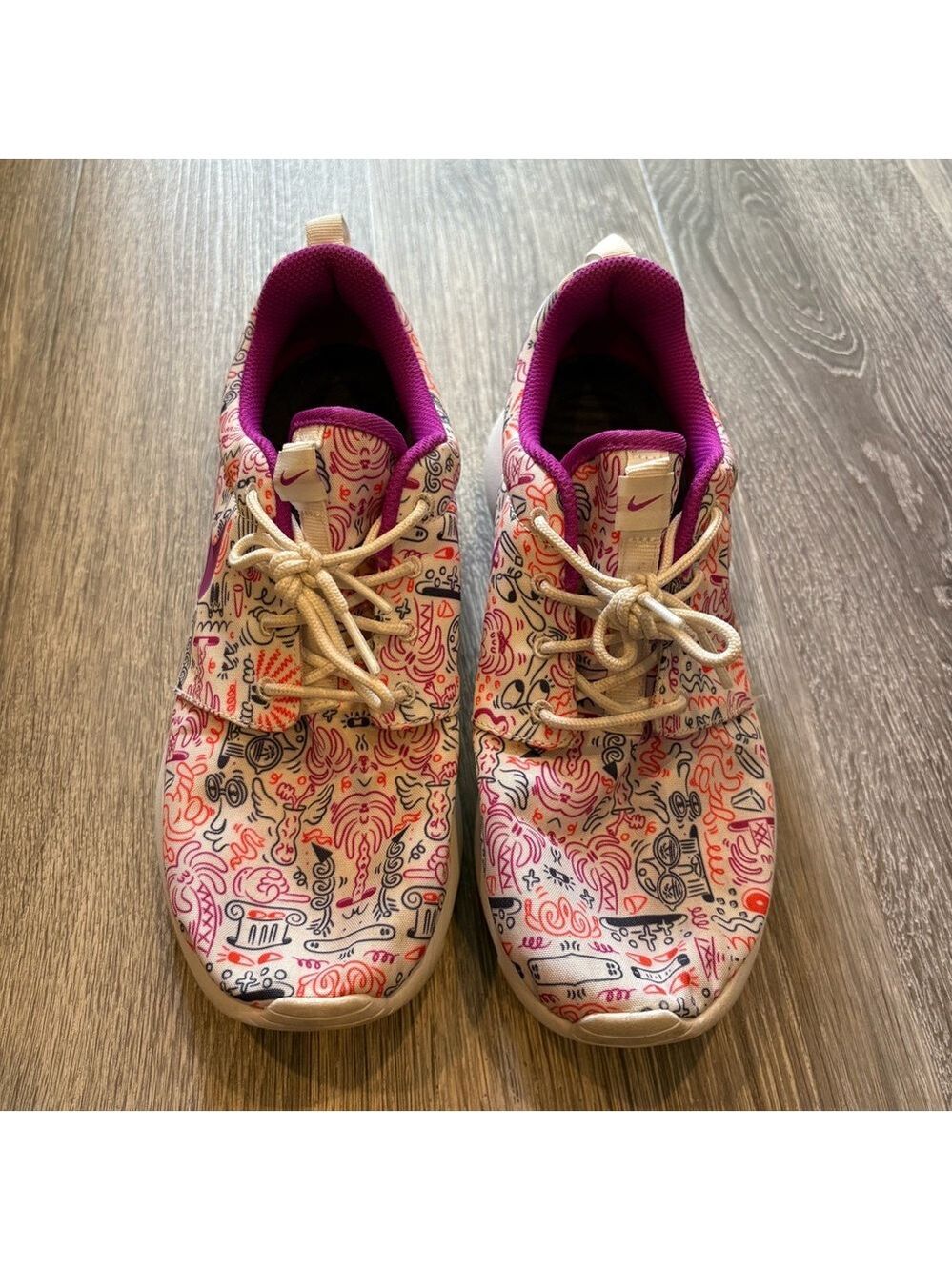Nike Roche One Sneakers Colorful Size 8